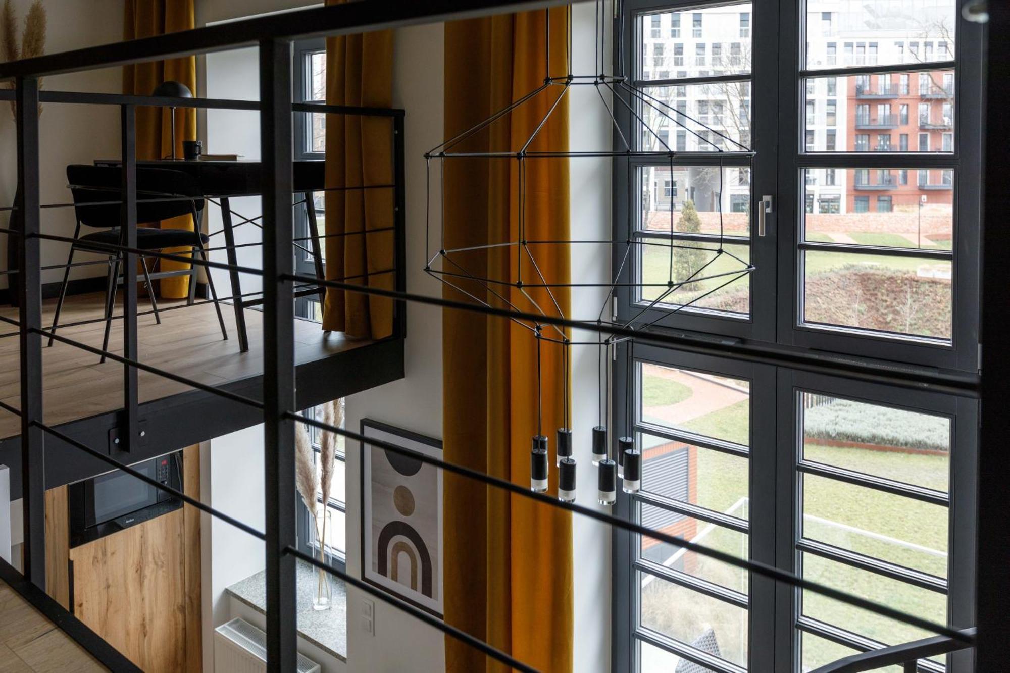 Golden - Stylish Loft - Great Location &jana Pawla33